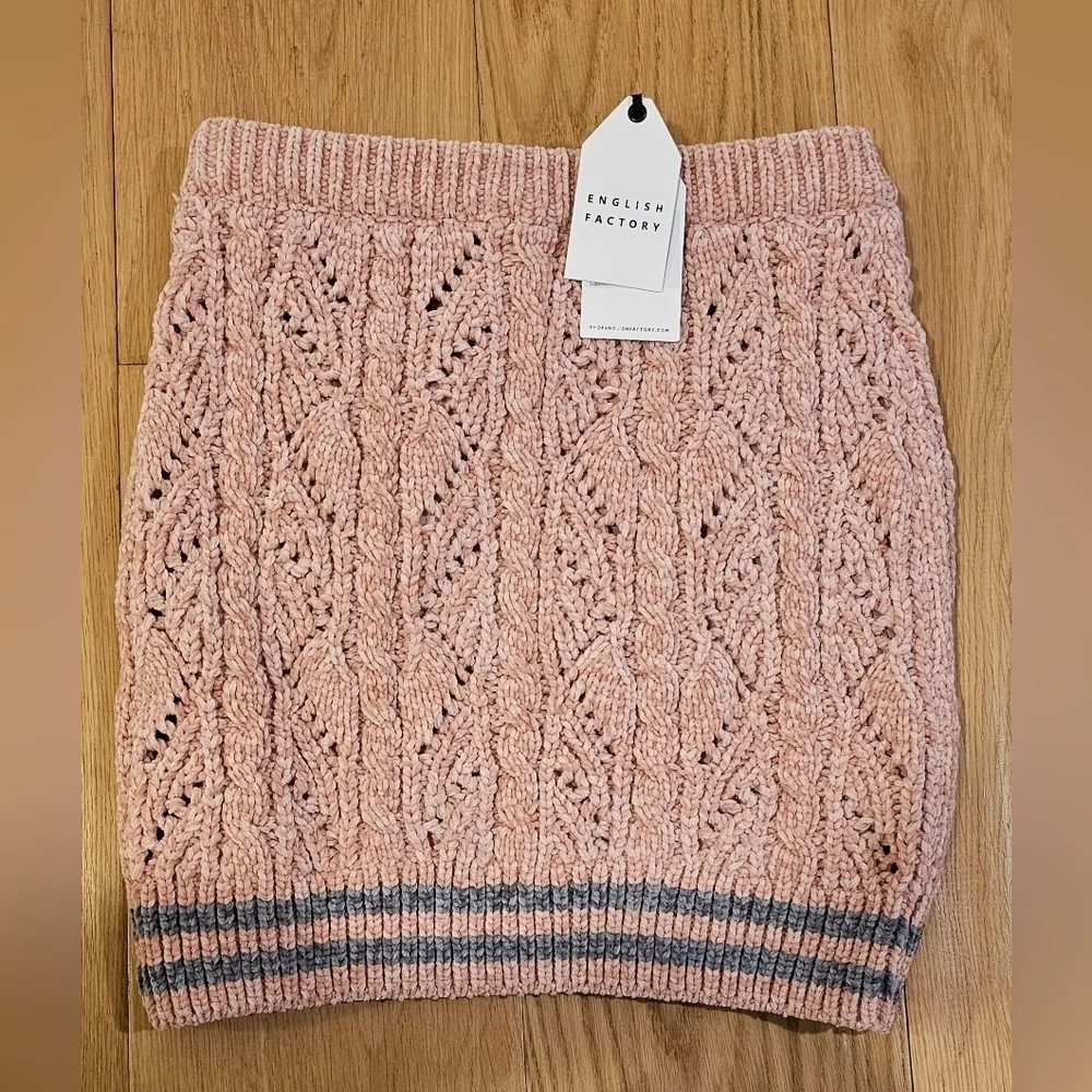 English Factory Textured Knit Skirt – Pink/Grey – Size Small NWT